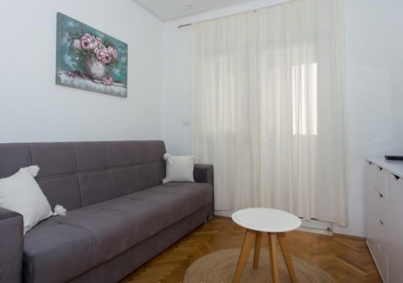 Apartamento Michael Omiš Exterior foto
